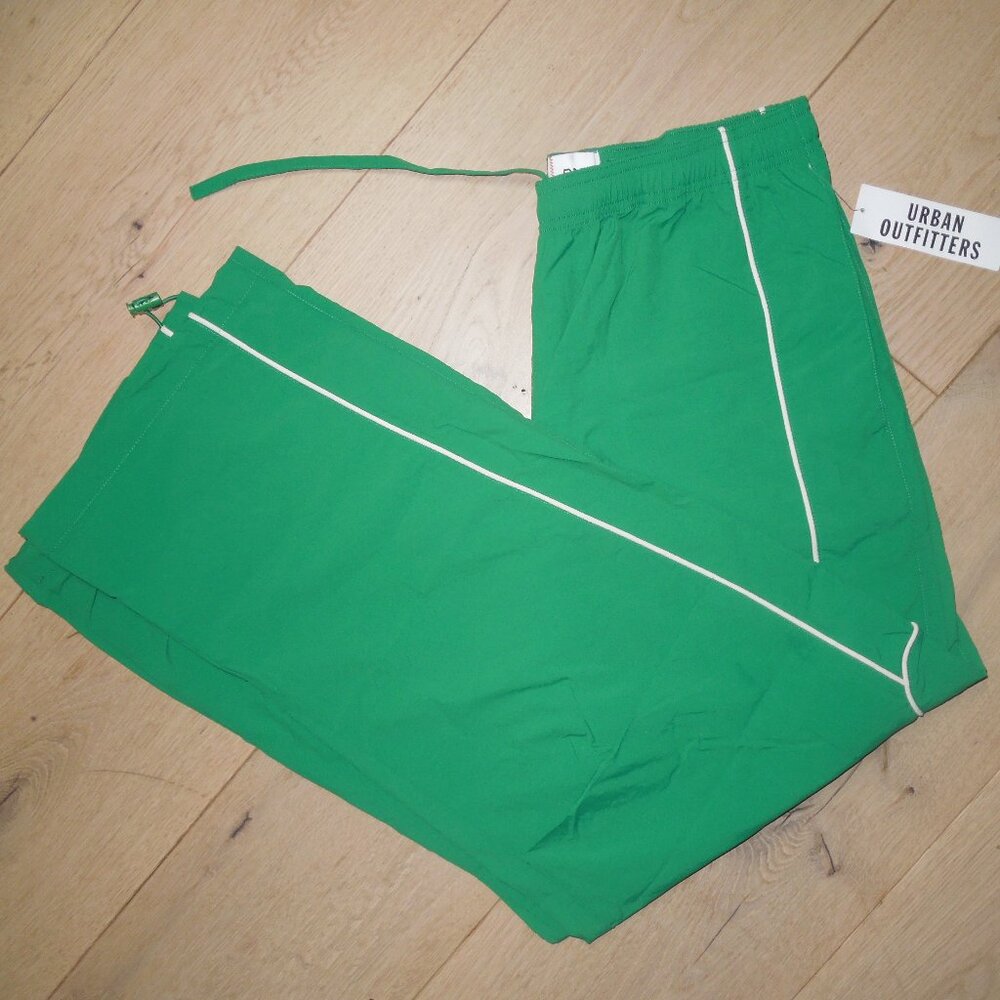 Green Skater Pants NWT Urban Outfitters